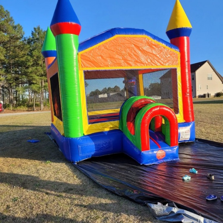 Rainbow Castle 13ft (Dry Only)