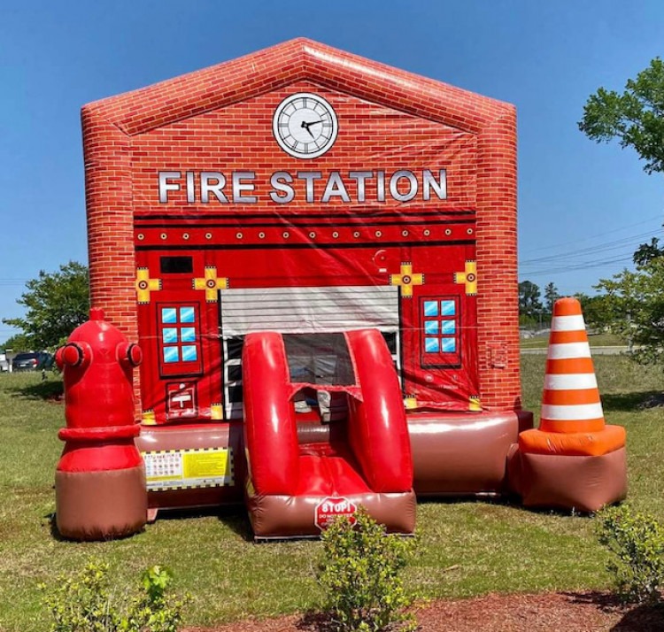 Fire Station Bounce House 15Ft (Dry Only)